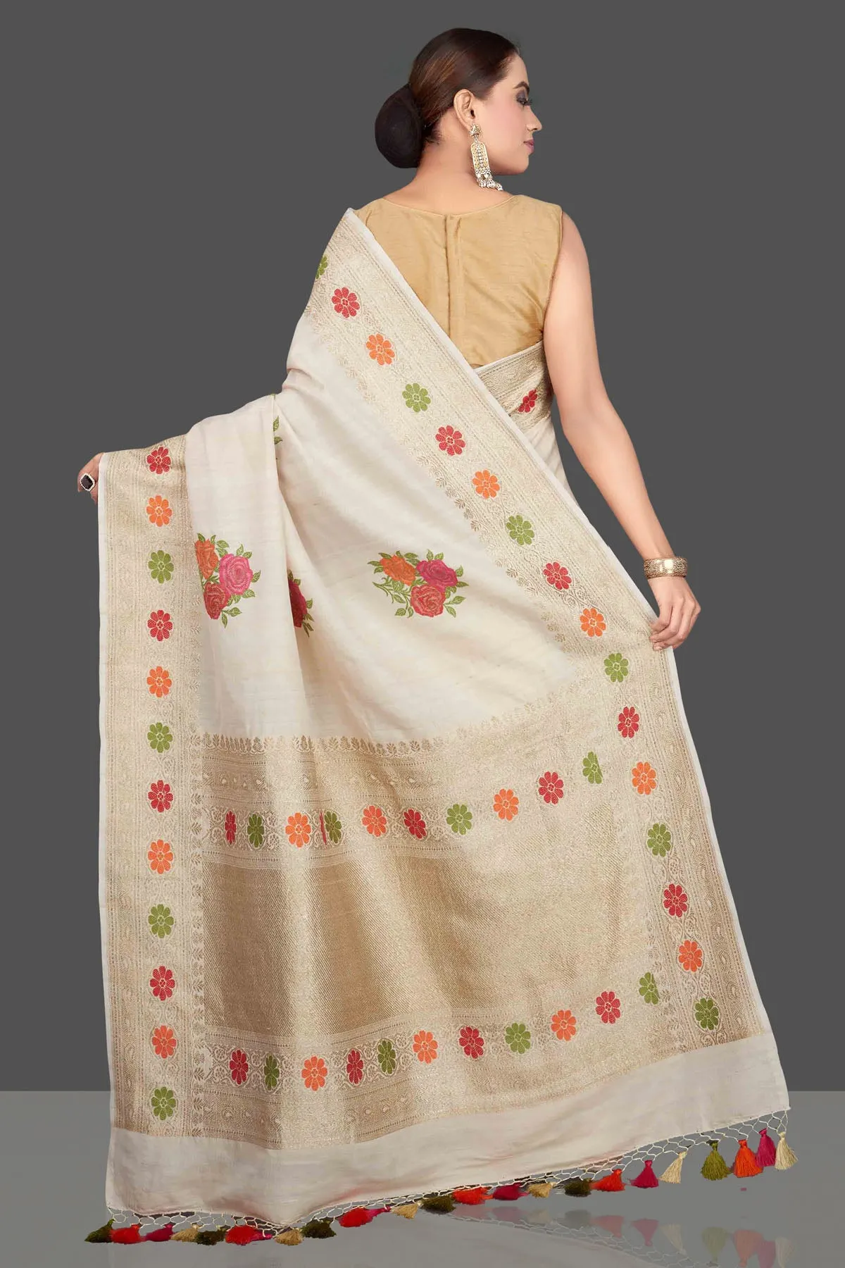 90K560-RO Cream Tussar Georgette Sari with Floral Weave Buta and Zari Border