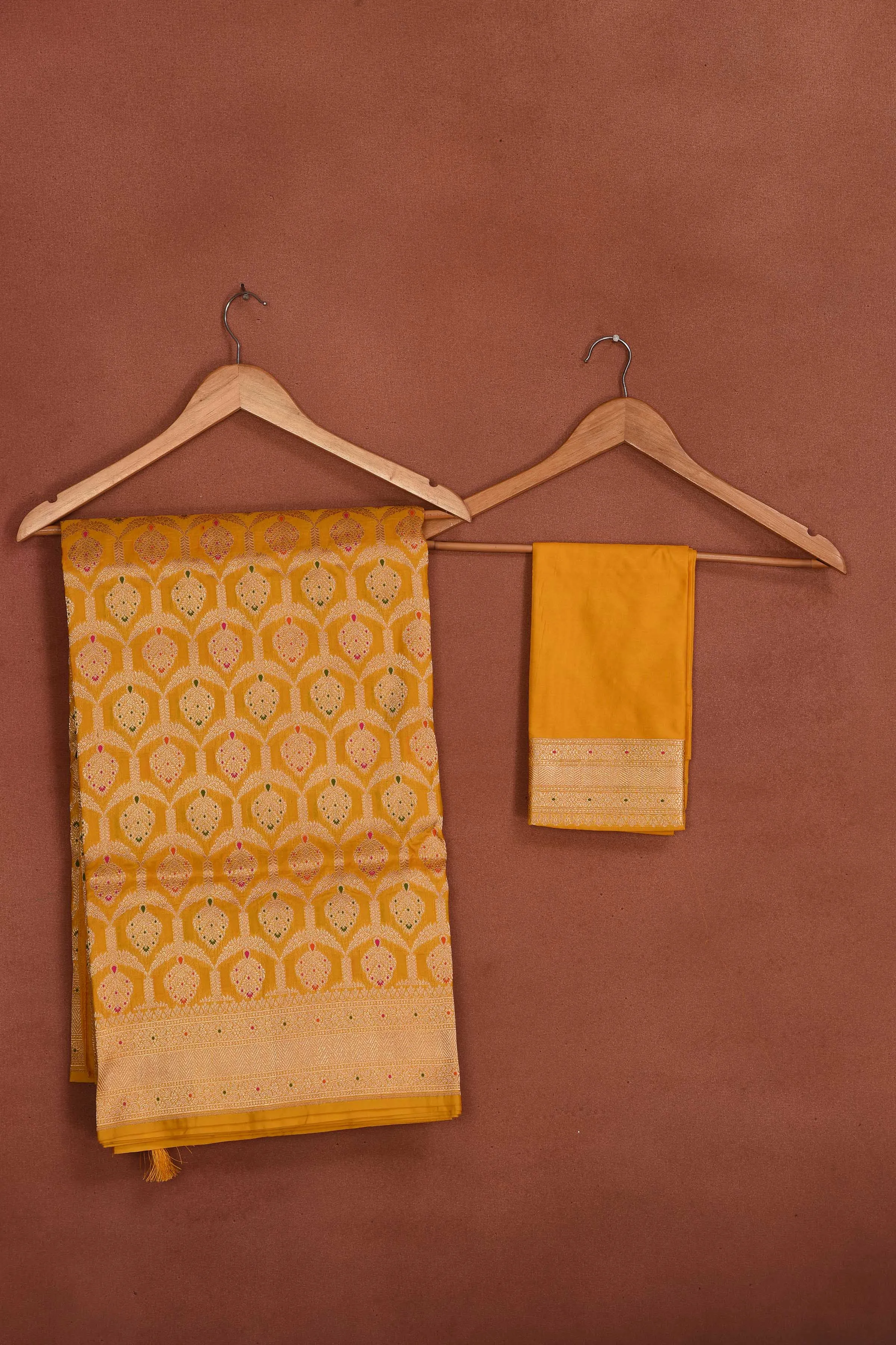 91A162 Yellow Katan Silk Banarasi Saree with Zari Minakari Work