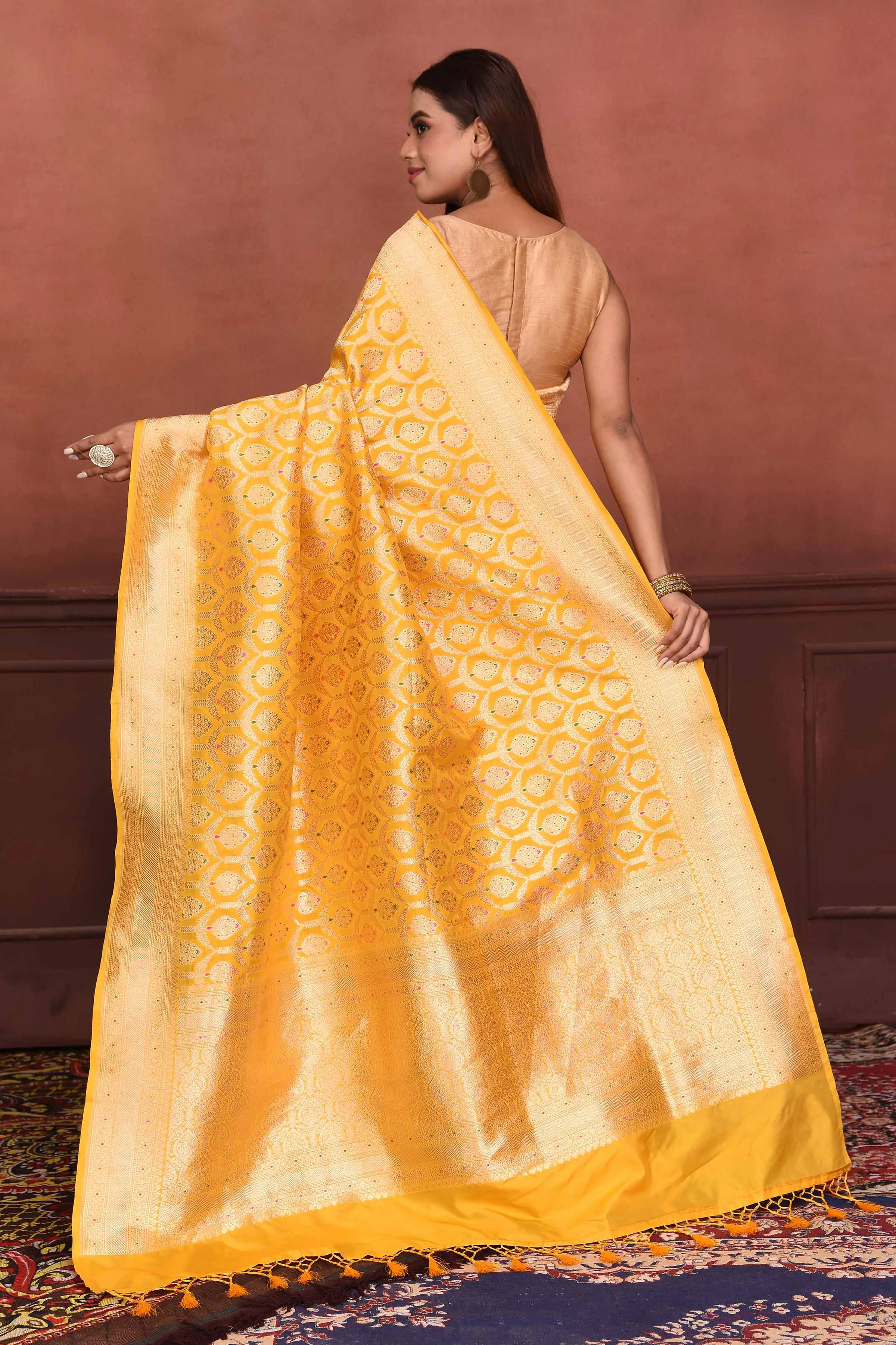 91A162 Yellow Katan Silk Banarasi Saree with Zari Minakari Work