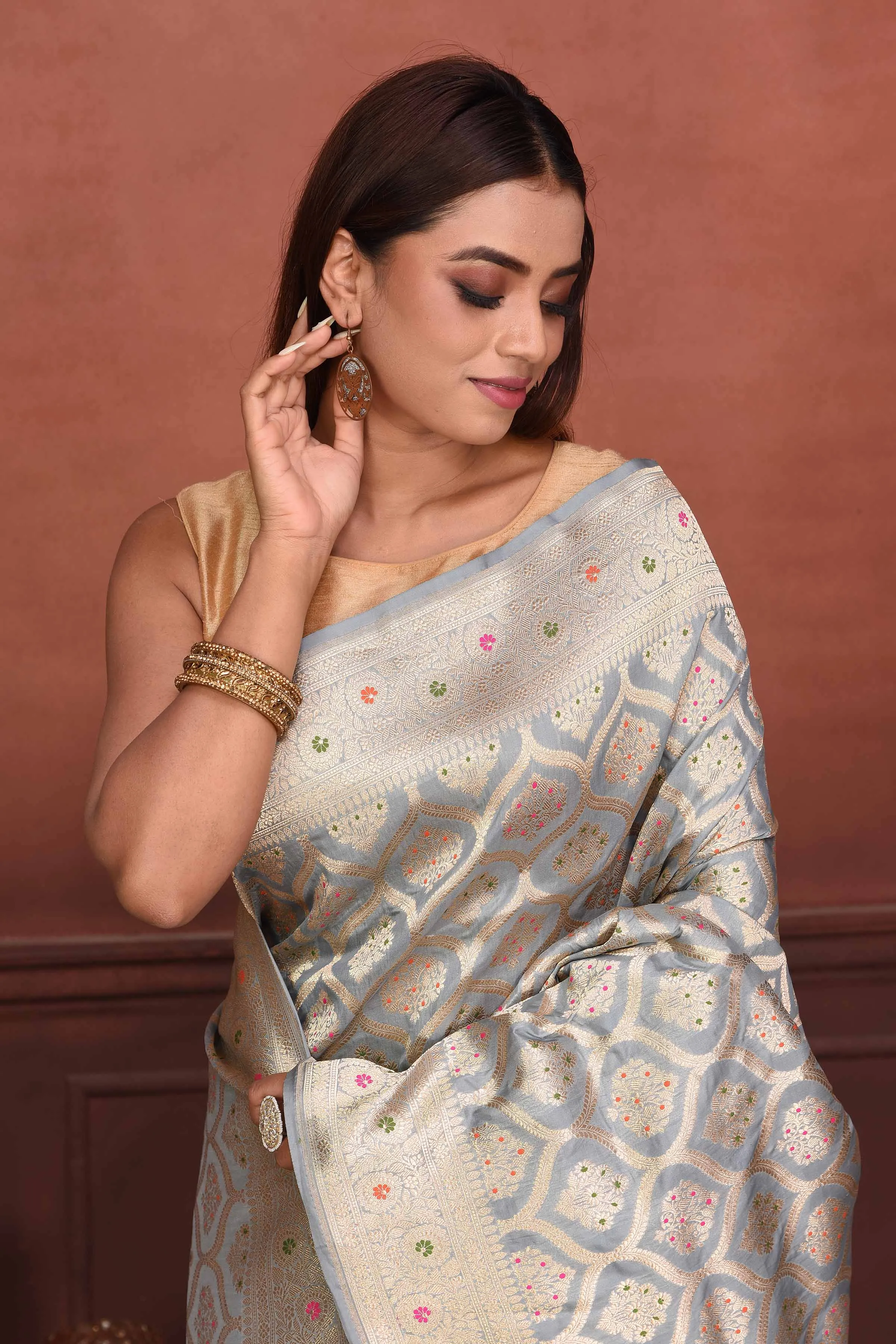 91A163-RO Light Grey Katan Silk Banarasi Saree with Zari Minakari Work