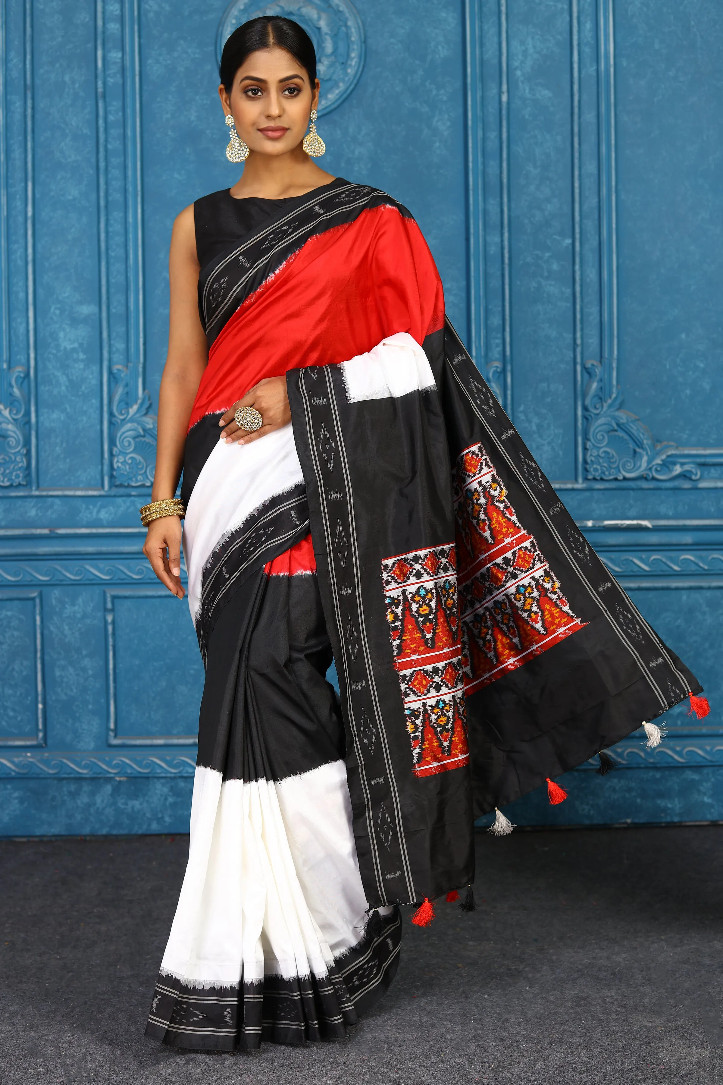 91A424 Black White and Red Pochampalli Ikkat Silk Saree