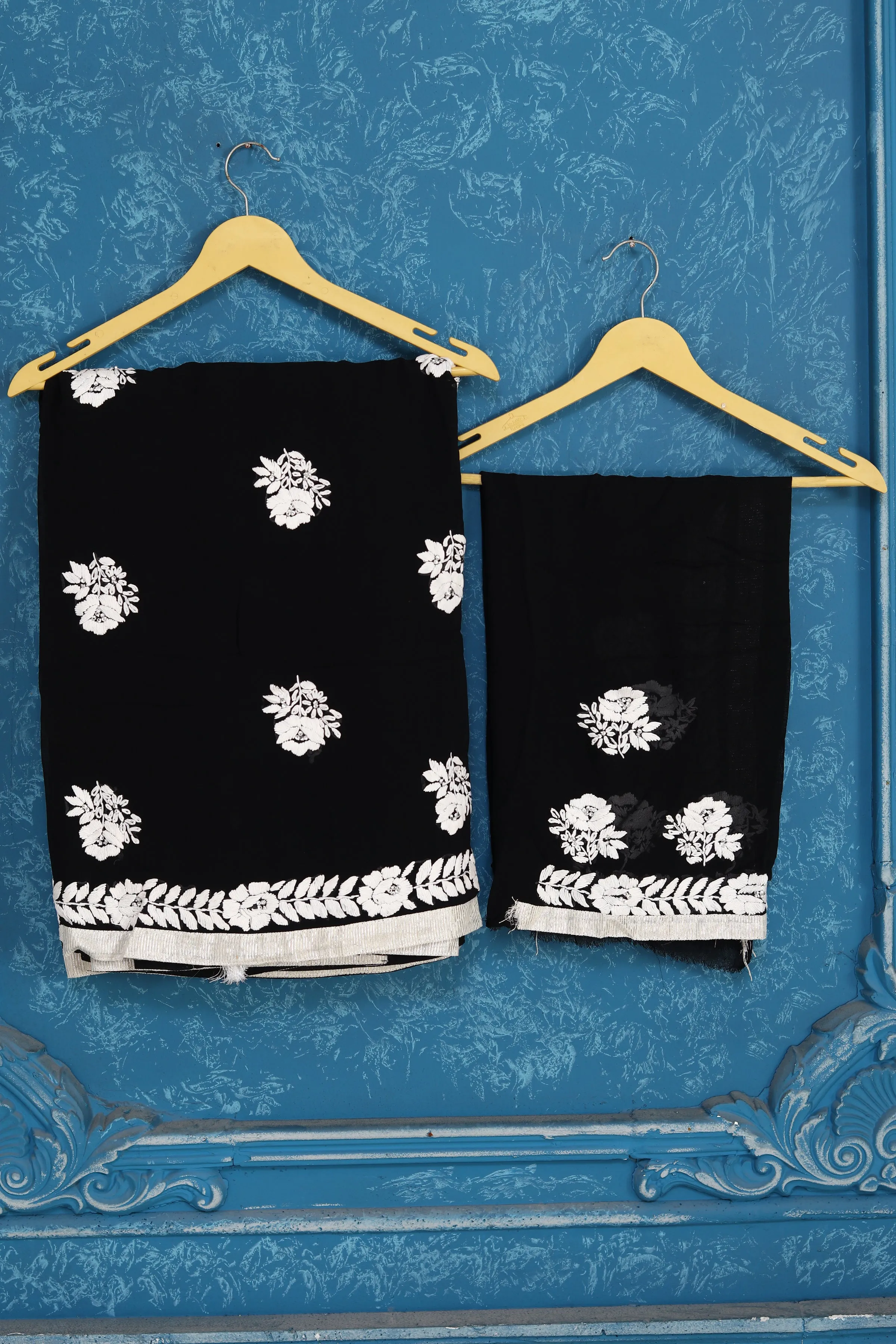 91A454 Black Phulkari Embroidery Saree