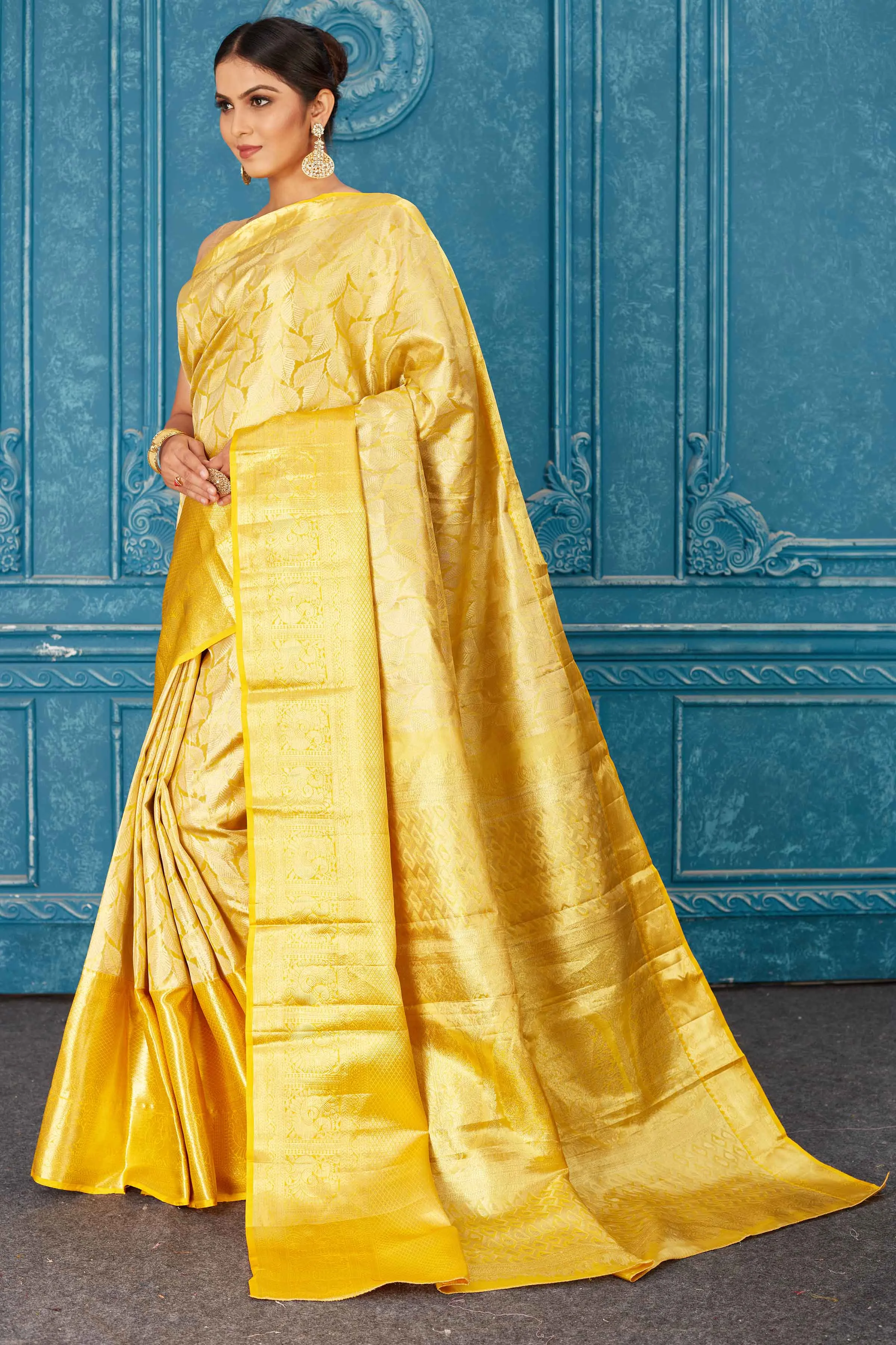 91A472 Golden Kanchipuram Silk Saree with Overall Zari Work