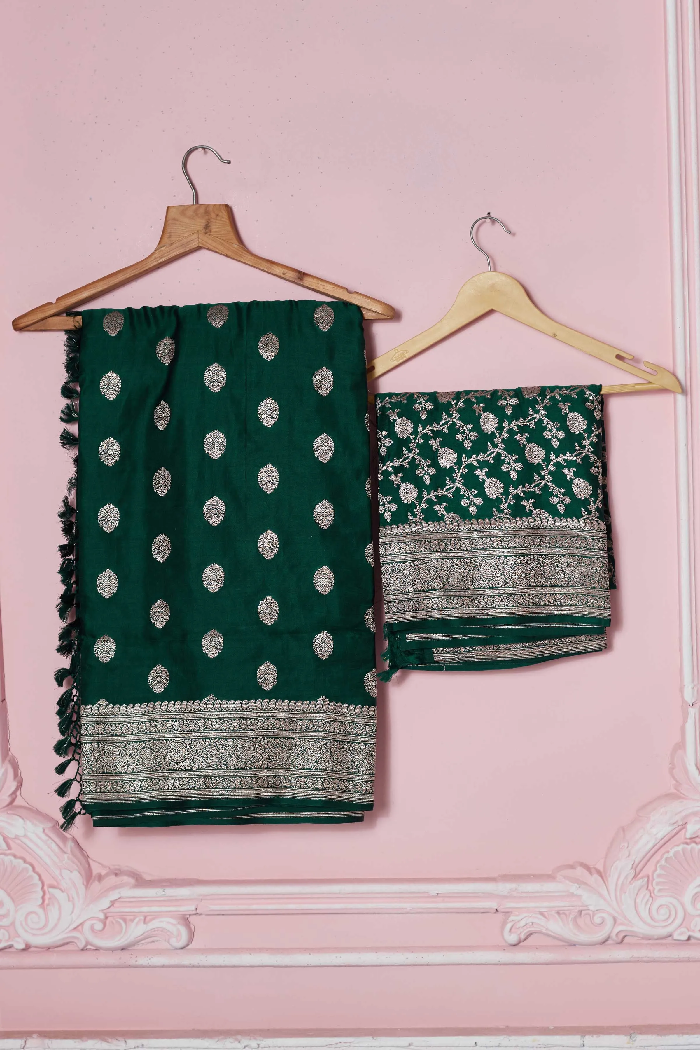 92A262 Dark Green Banarasi Sari With Silver Zari Border And Buta