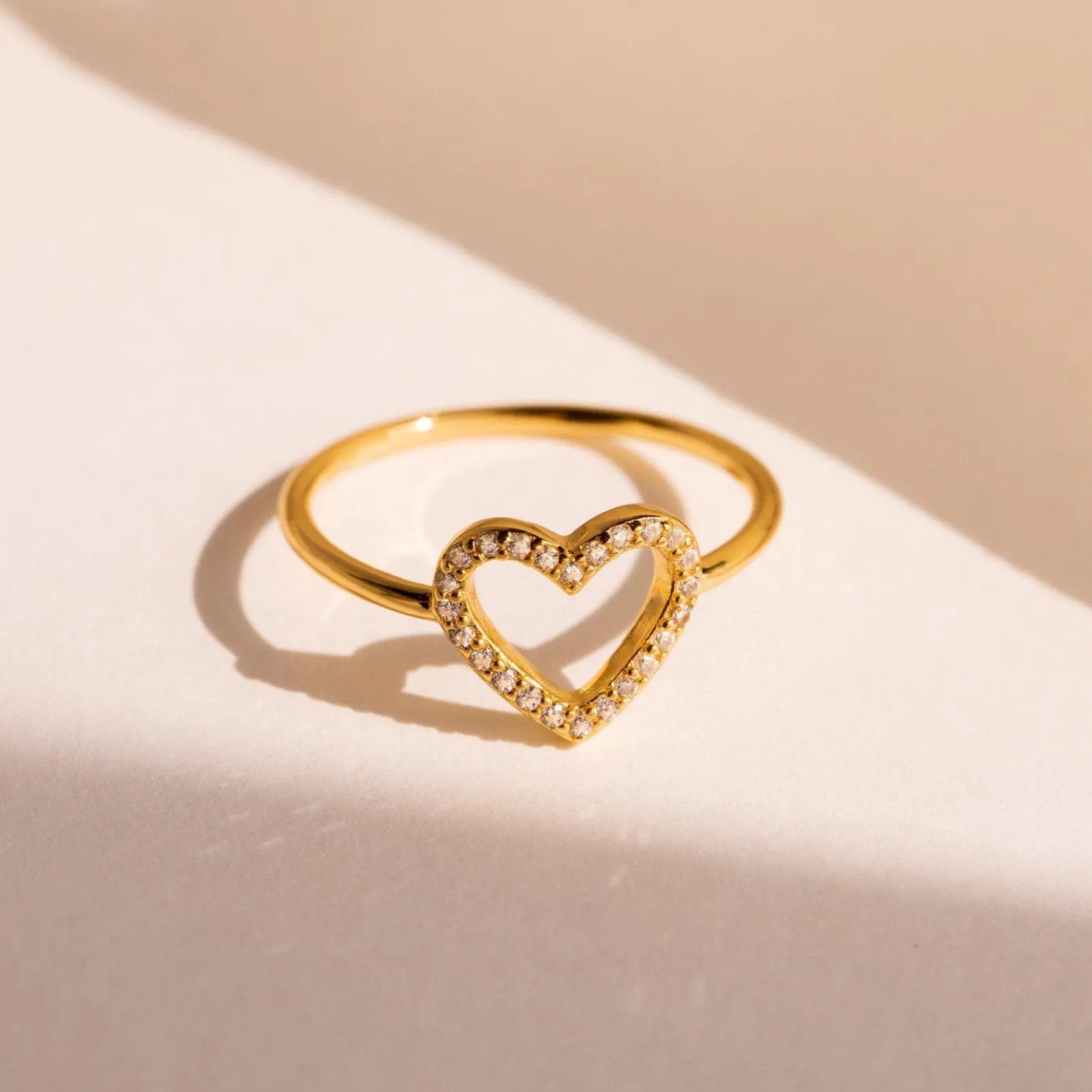 Aphrodite Pave Heart Ring