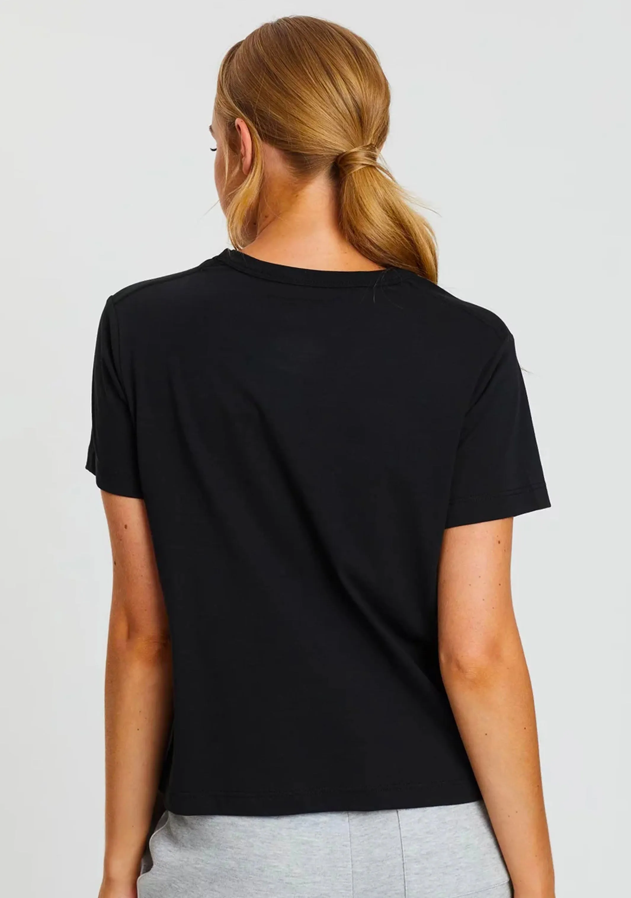 Champion Womens Script Short Sleeve Tee Black <BR> CVRGN BLK