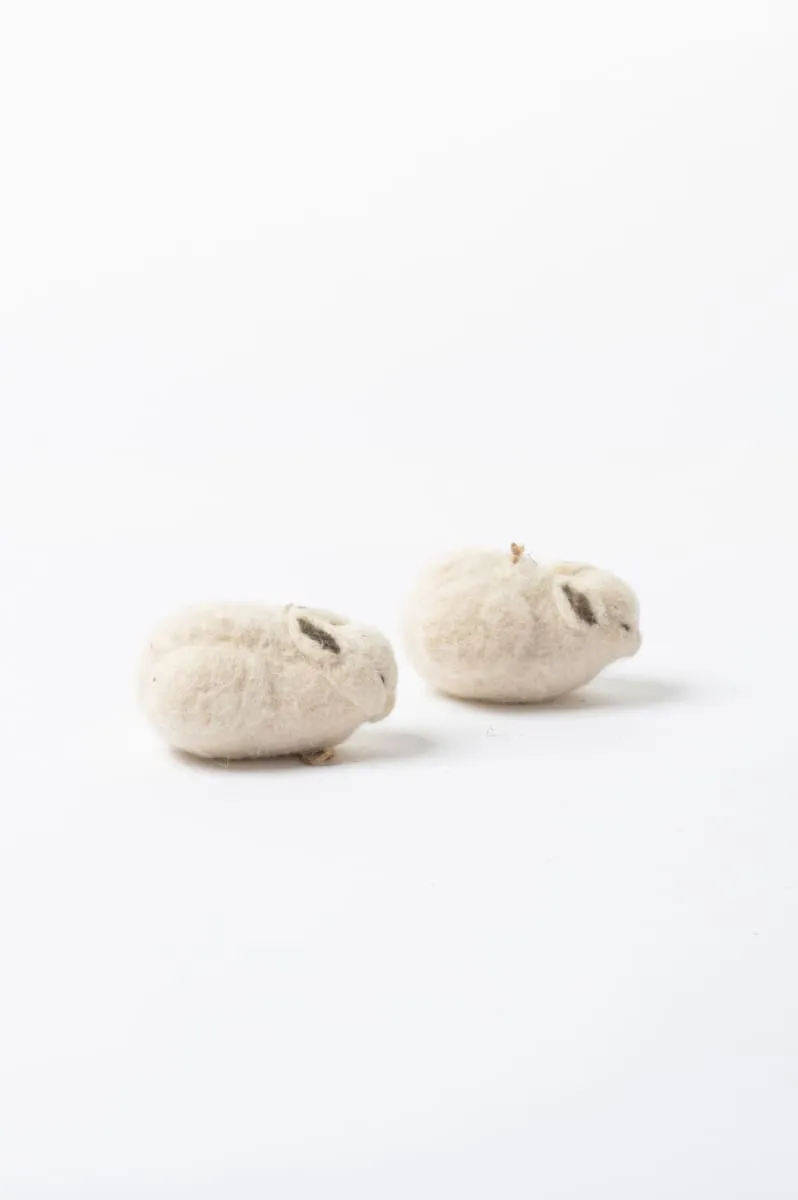 De Kulture Handmade Premium Wool Felt Easter Puffy Rabbit Ornament (Set of 2) Eco Friendly Needle Felted Stuffed Ideal for Home Office Decoration Holiday Decor, 3.1x1.9x1.5(LWH) Inches, Set of 2