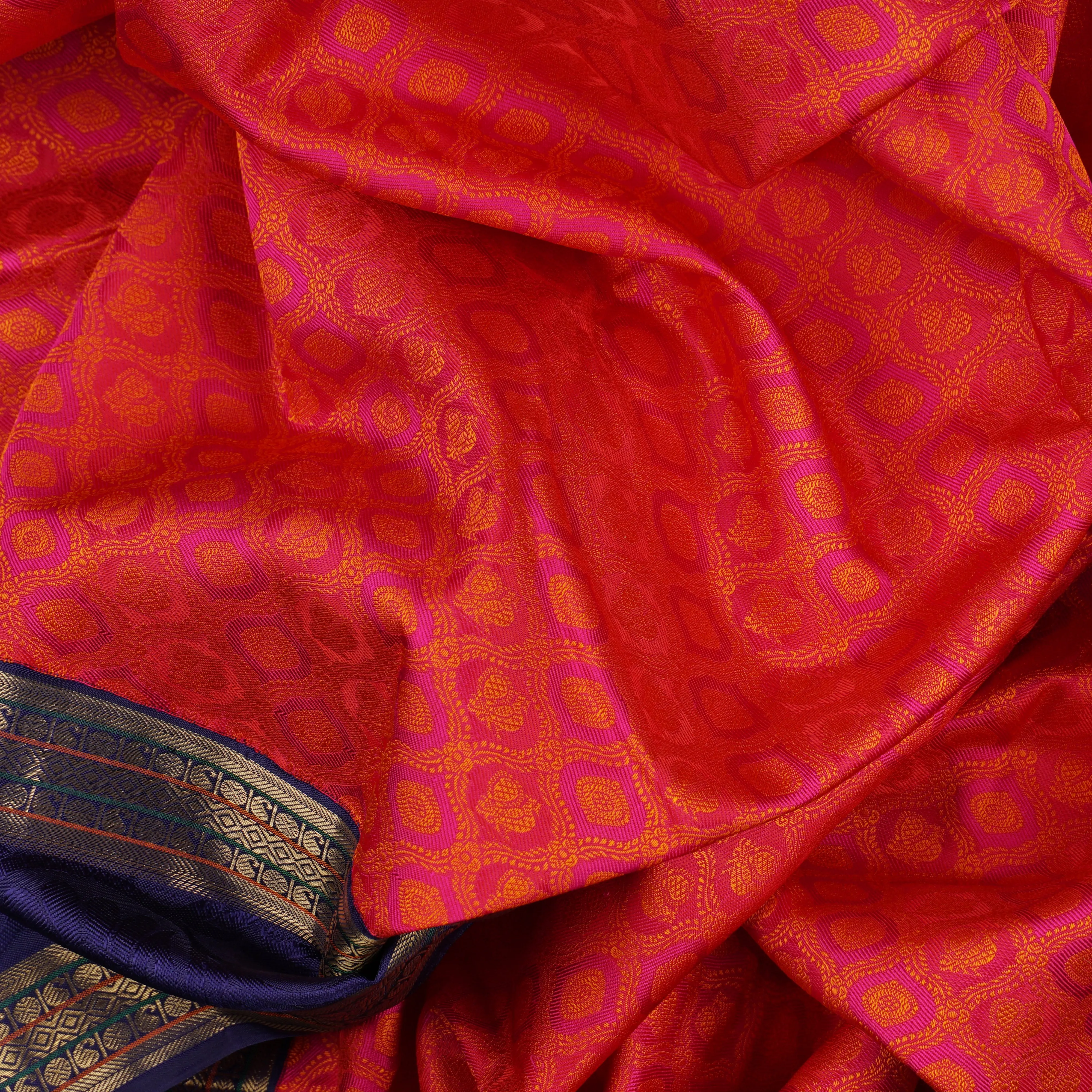 Handwoven Magenta with Blue Kanjivaram Silk Saree - 1576T006375DSC