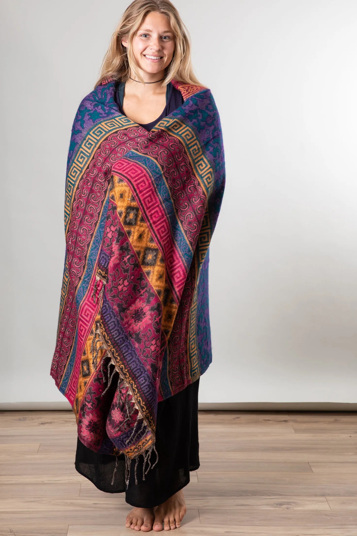 Kiyana Buta Blanket Shawl