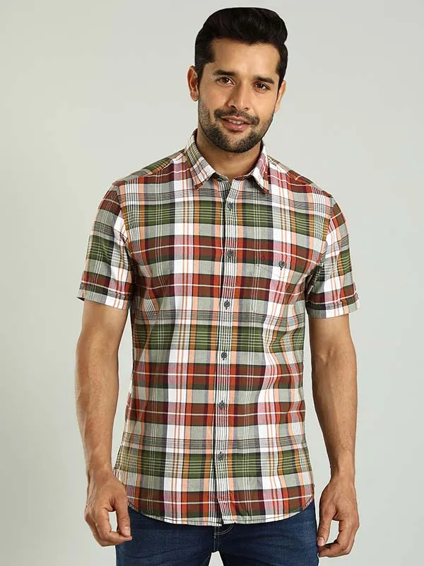 Men Checked Half Sleeve Cotton Shirt