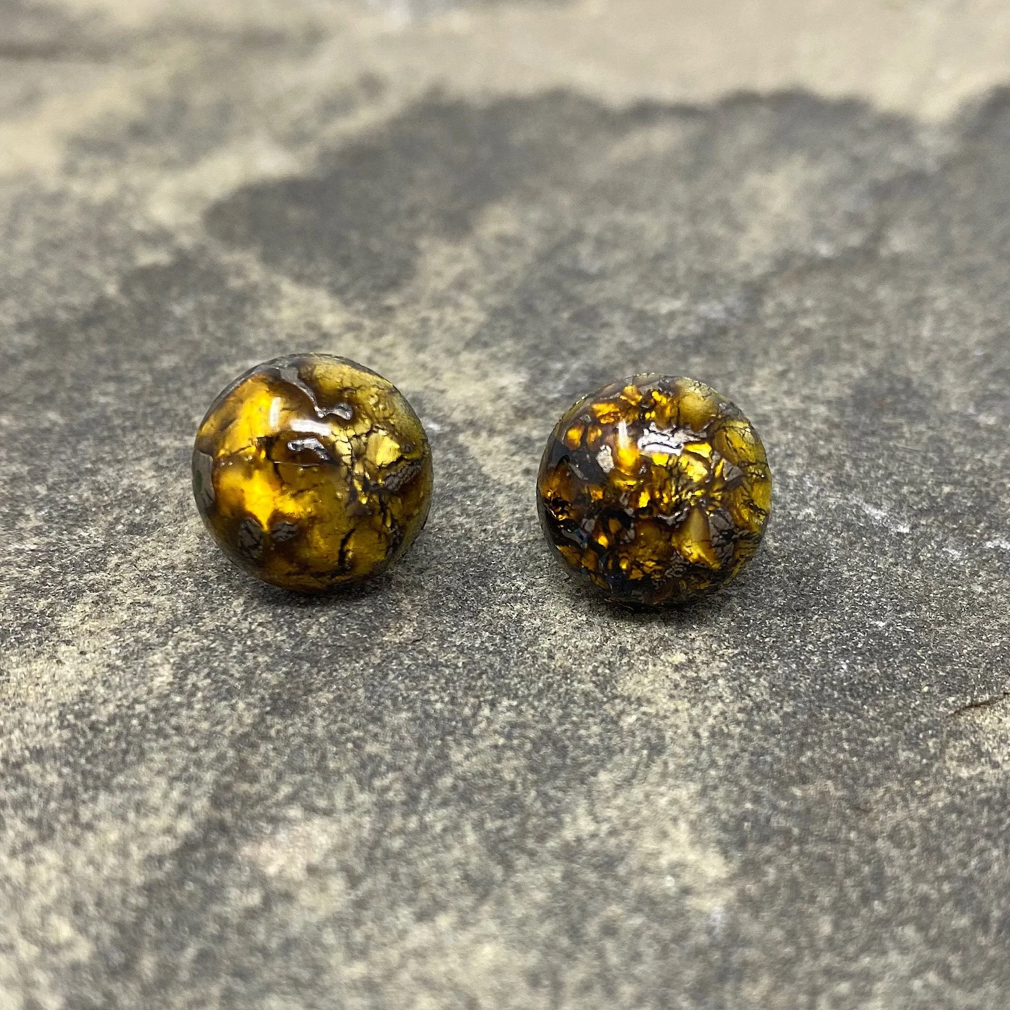 RONA dragons vein agate studs