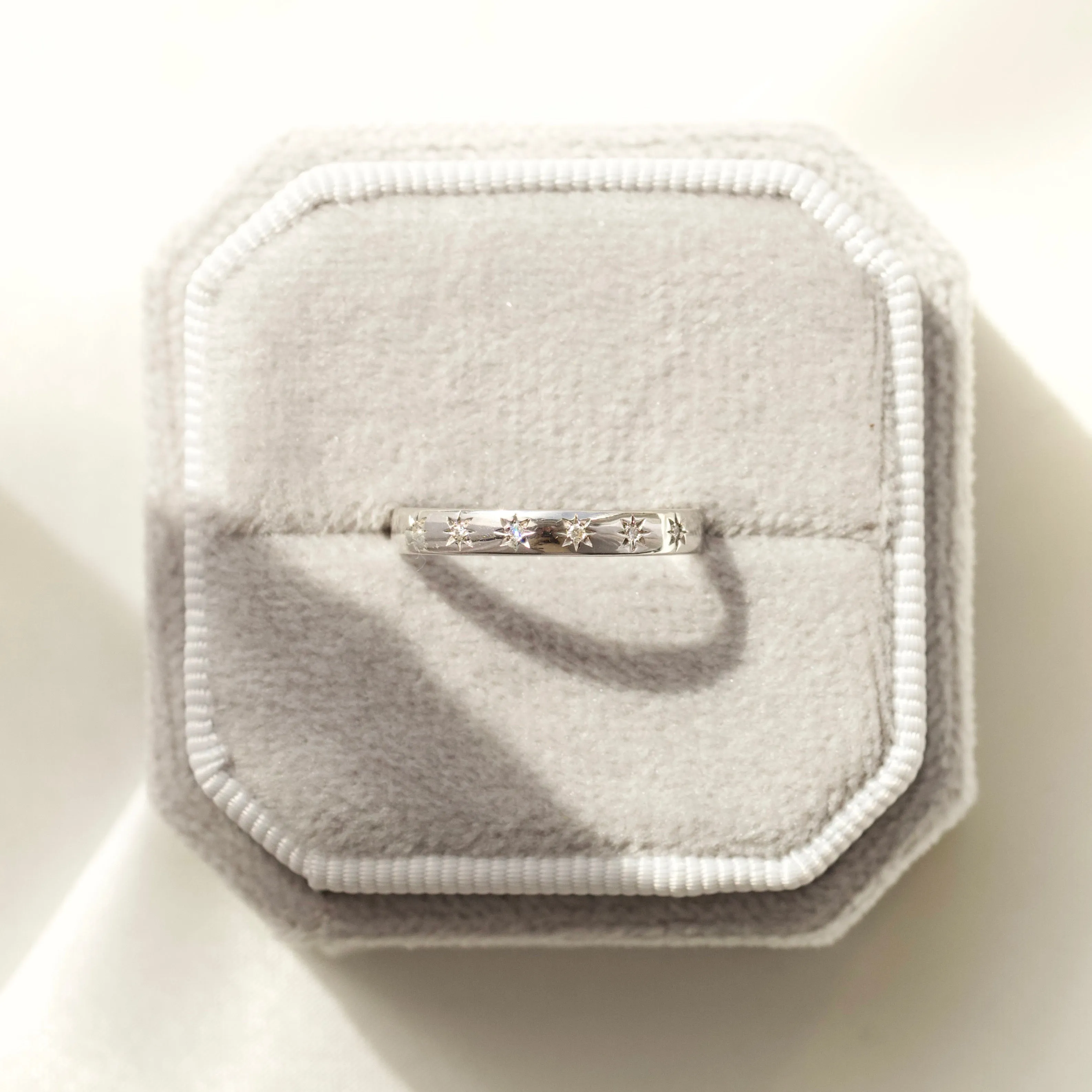 Simple Star Set Diamond Band