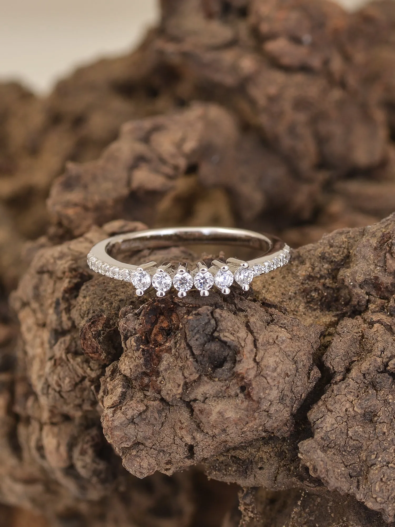 Six American Diamond 925 Silver Band Ring