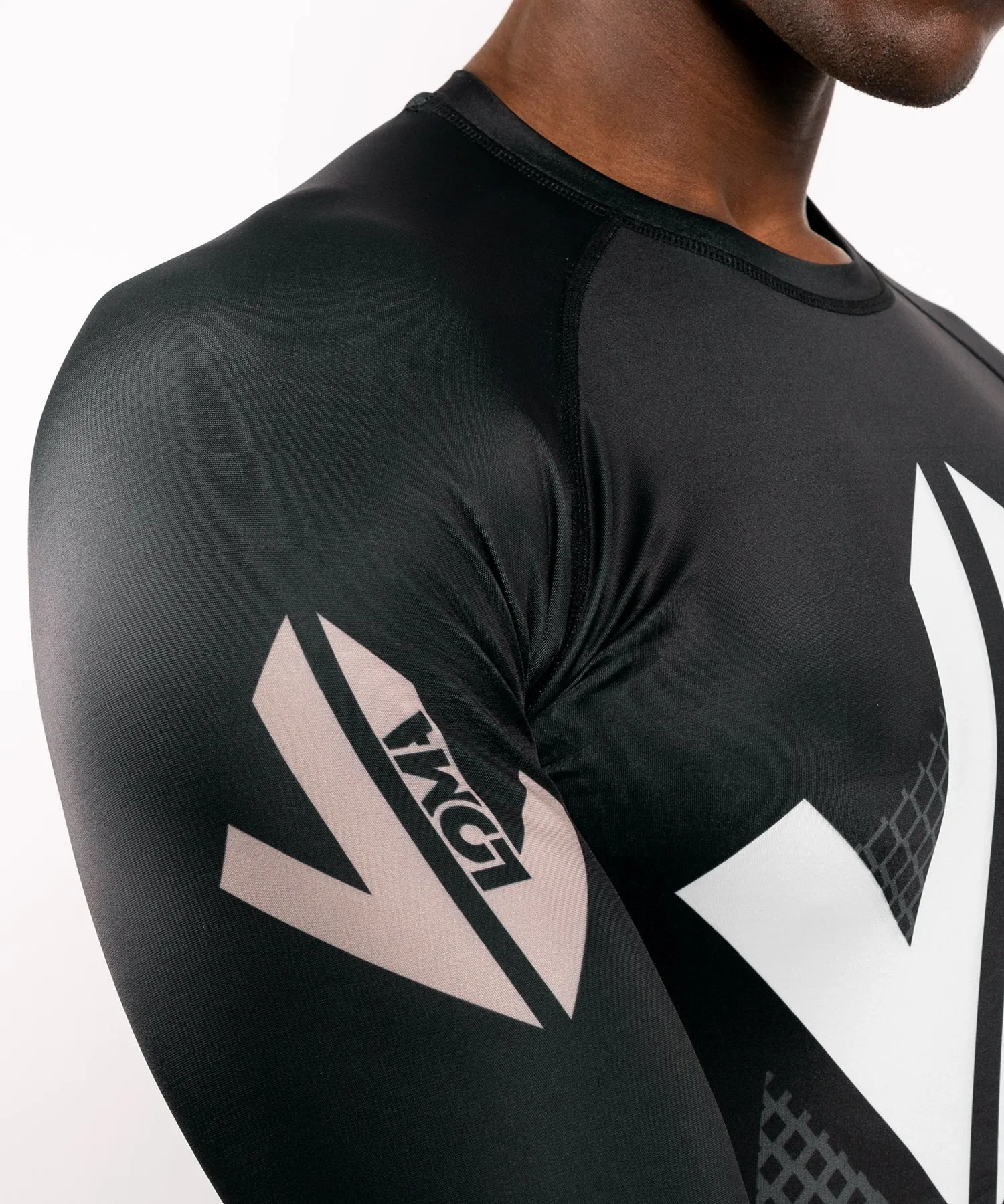 Venum Arrow Loma Signature Collection Long Sleeve Rashguard - Black/White